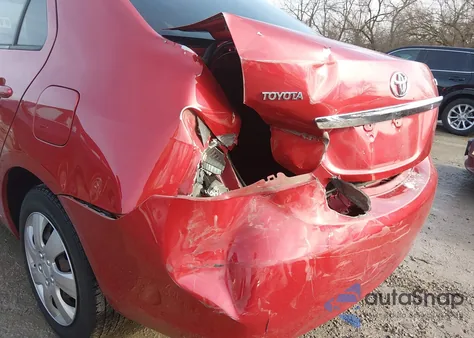 2008 Toyota Yaris z USA, uszkodzony, nr VIN JTDBT903284019961